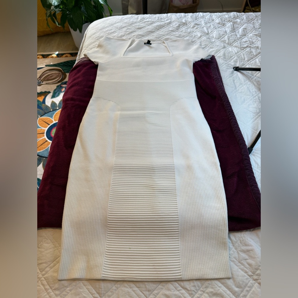 Express Ribbed Bodycon Midi Dress – Soft Stretch, Sleek Silhouette (M)